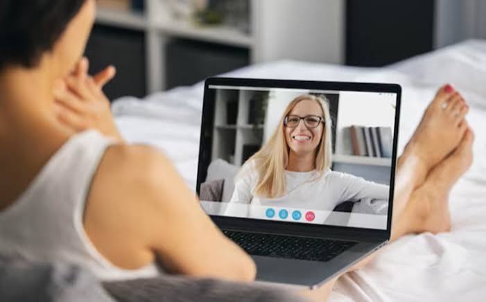 Live Psychic Chat