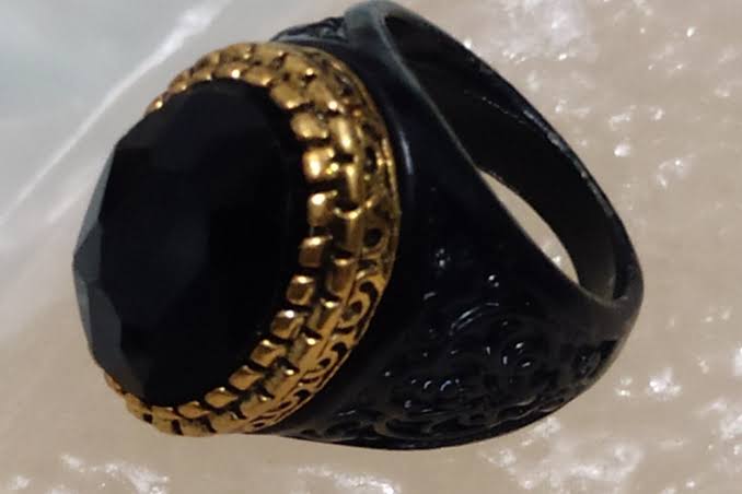 Miracle Magic Ring Remove Debts